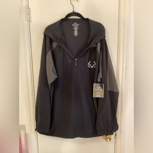 Realtree Black and Dark Gray Zip-Up Jacket